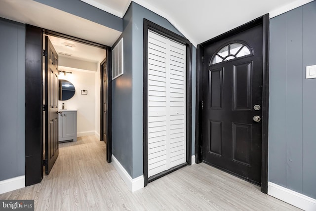 entryway featuring light wood-type flooring