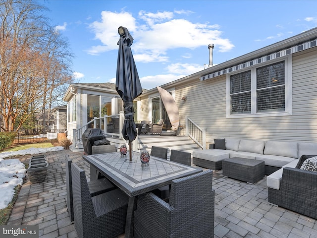 view of patio with outdoor lounge area