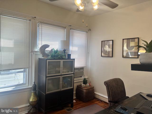 office area featuring ceiling fan