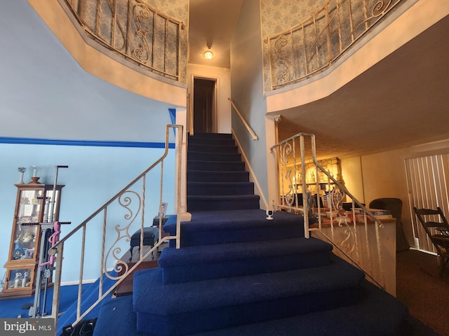 980 Creek Rd, Downingtown, PA 19335 - stairs featuring a towering ceiling