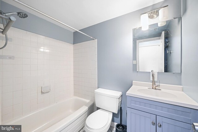 7153 Donnell Pl Unit A, District Heights, MD 20747 - full bath with vanity, toilet, and  shower combination