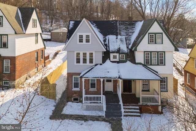 view of front of house featuring covered porch