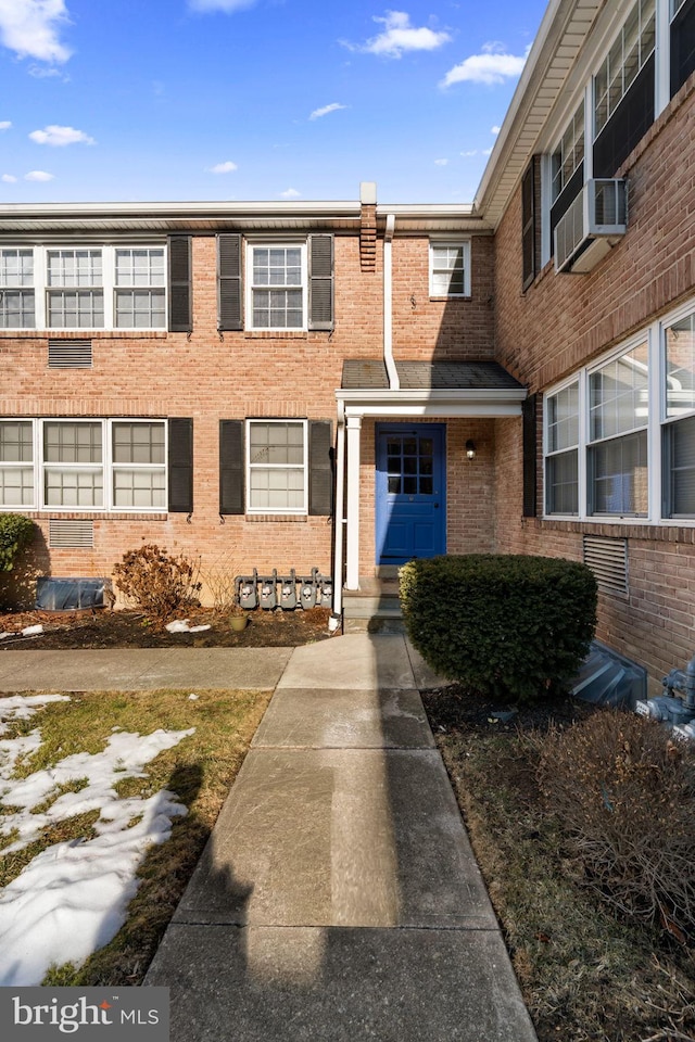 view of townhome / multi-family property