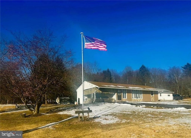 view of front of home