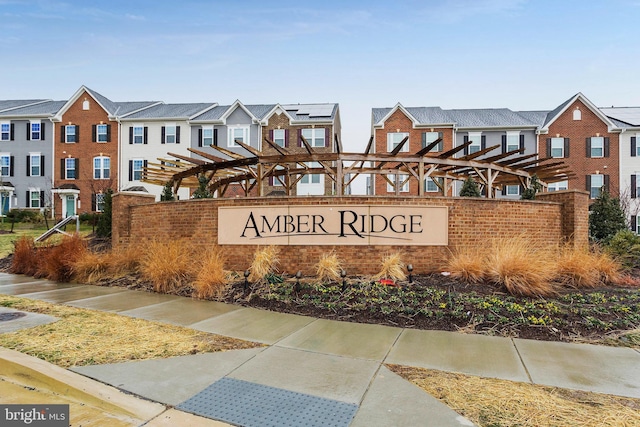 view of community / neighborhood sign