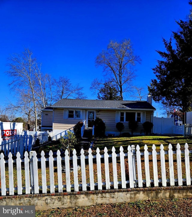 view of front of home