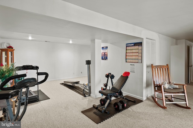 exercise room with carpet