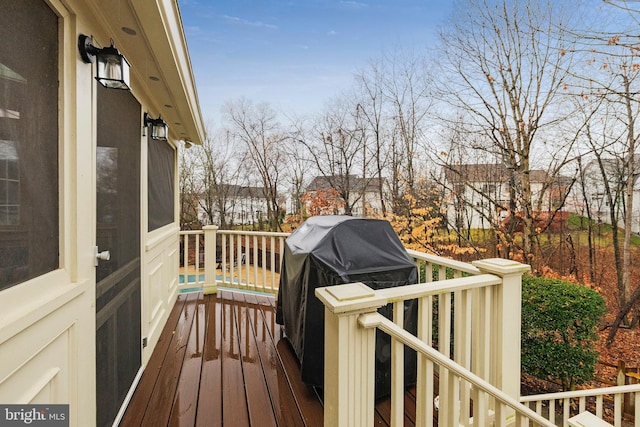 deck with grilling area