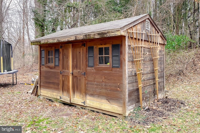 view of outdoor structure