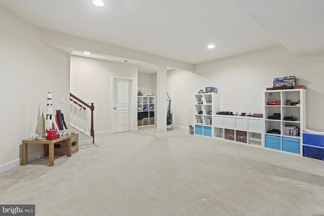 game room featuring carpet