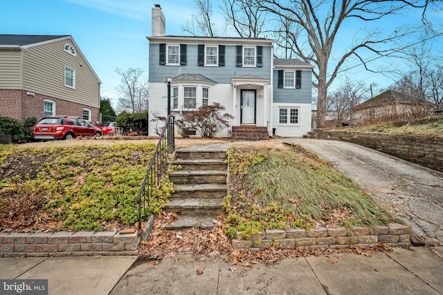 view of front of house