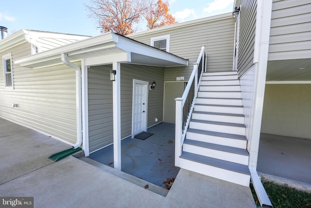 view of property entrance