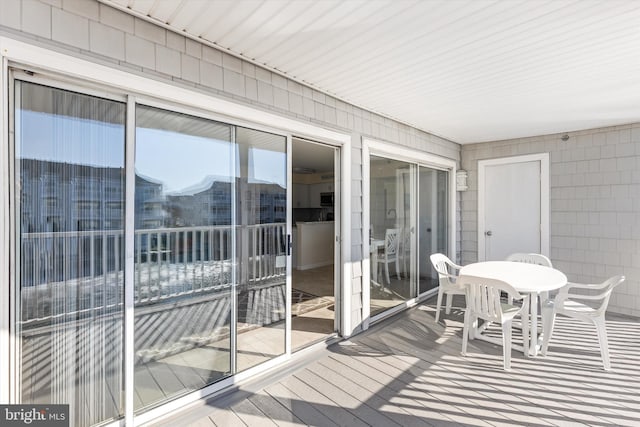 view of sunroom / solarium