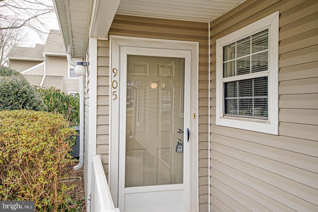 view of doorway to property