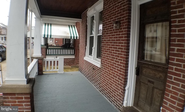 view of patio / terrace with a porch