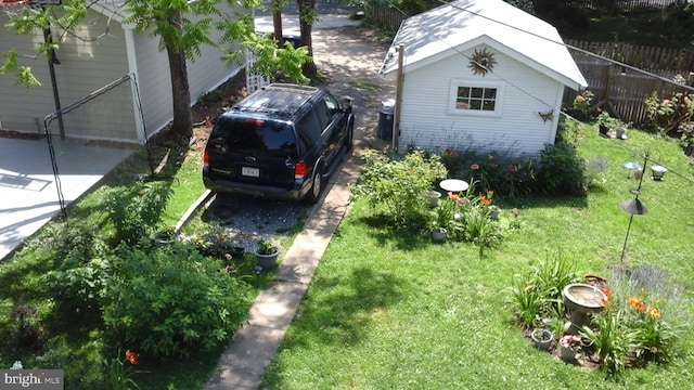 exterior space featuring fence