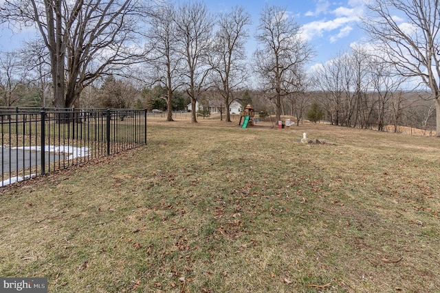 view of yard featuring a playground