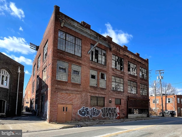 view of building exterior