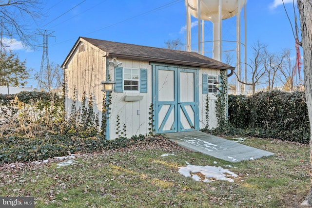 view of outdoor structure