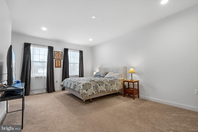 view of carpeted bedroom