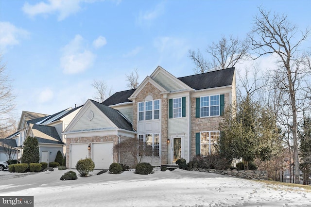 view of front facade featuring a garage