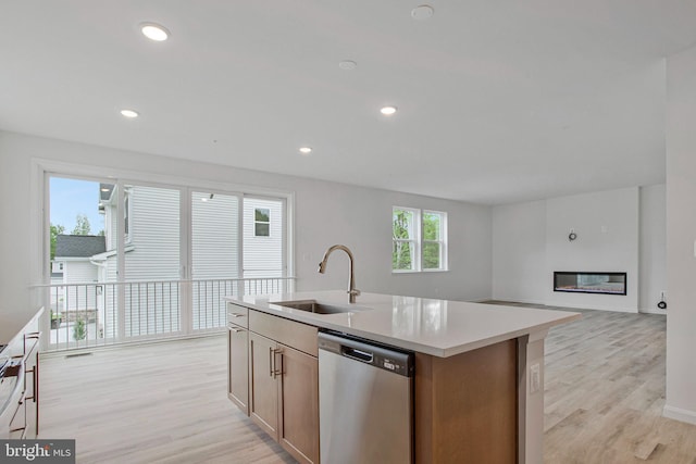 18 Aspen Dr, North East, MD 21901 - kitchen featuring dishwasher, a sink, light wood-type flooring, an island with sink, and recessed lighting