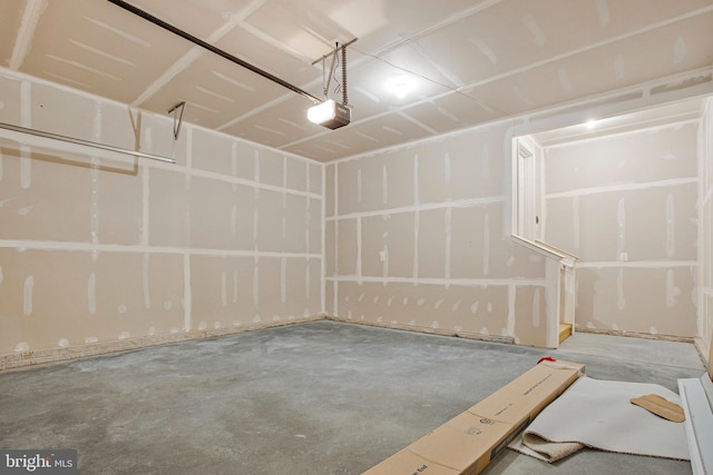 18 Aspen Dr, North East, MD 21901 - garage with a garage door opener