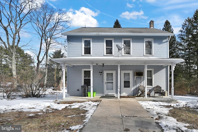 view of front facade featuring covered porch