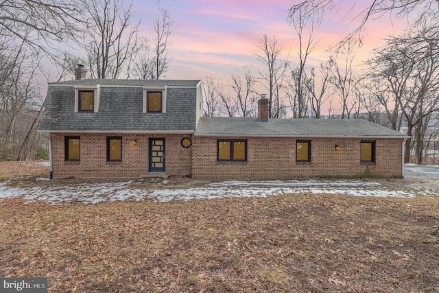 view of front of property