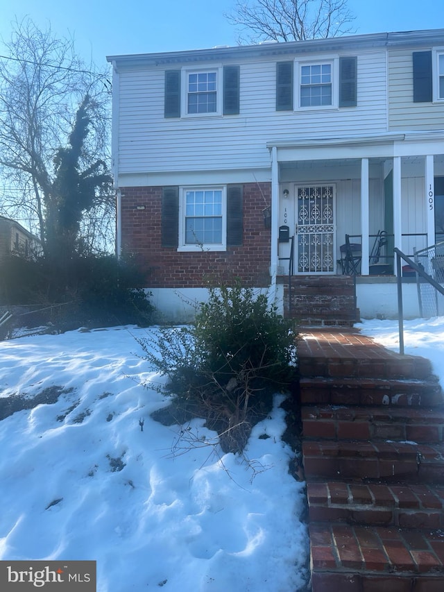 view of front of property with covered porch