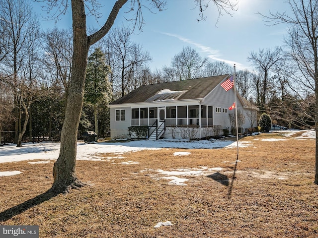 view of front facade with covered porch