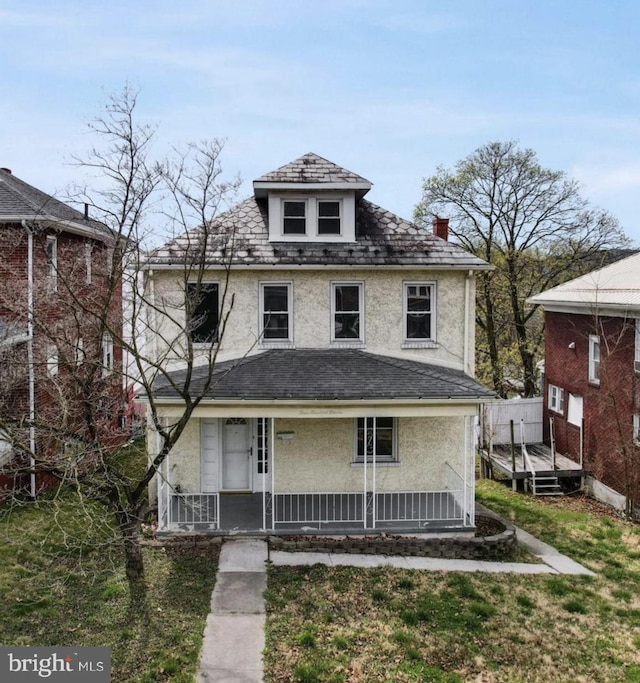 view of front facade featuring covered porch