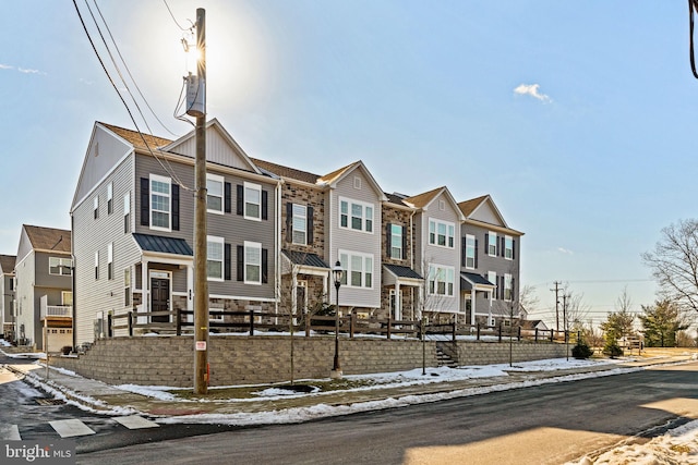 view of front of property