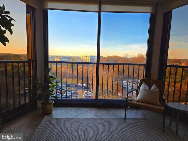 view of sunroom / solarium