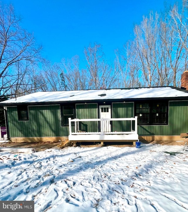 view of single story home