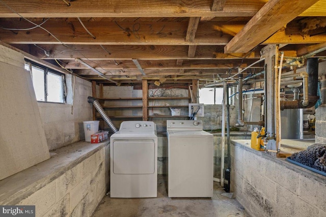 basement featuring washer and clothes dryer