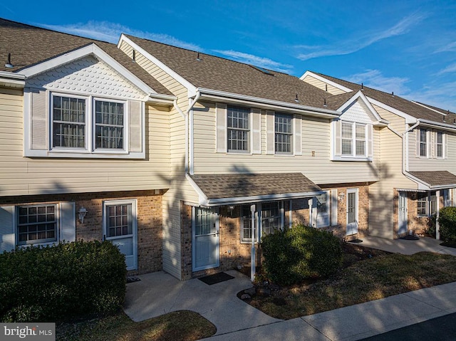 multi unit property featuring a patio