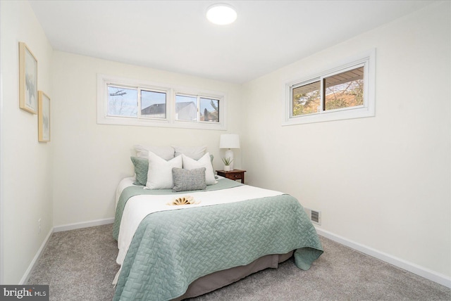 bedroom featuring carpet floors