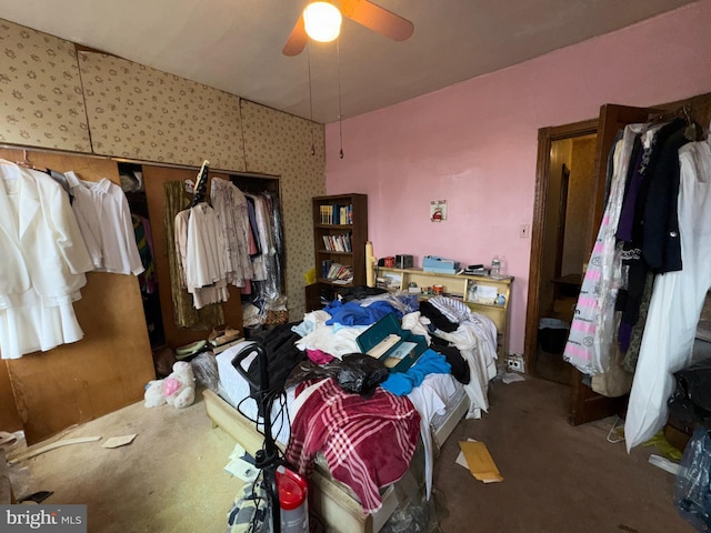 bedroom featuring ceiling fan