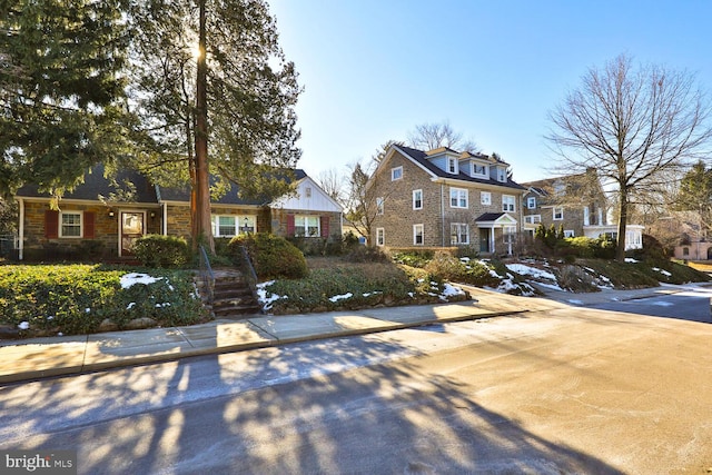 view of front of house