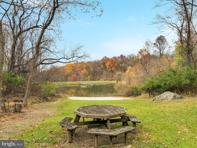 view of yard with a water view