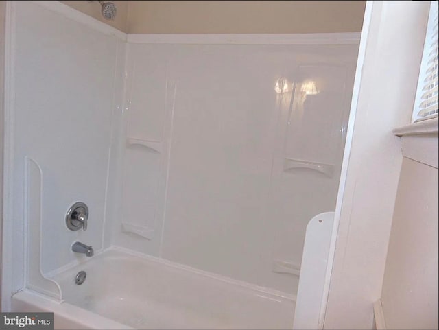 bathroom featuring shower / bathtub combination