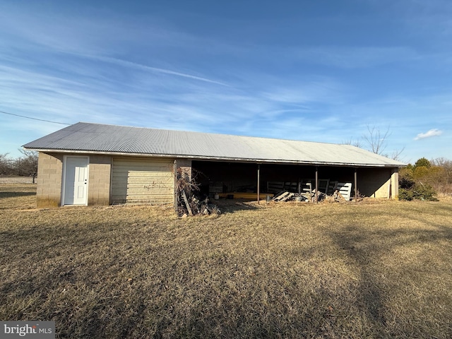 view of outbuilding