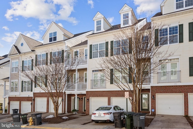 Listing photo 2 for 13945 Hollow Wind Way Unit 201, Woodbridge VA 22191