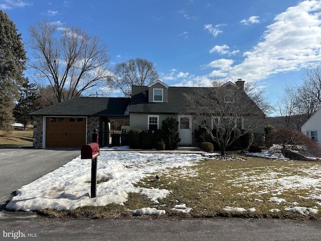 view of front of house featuring a garage