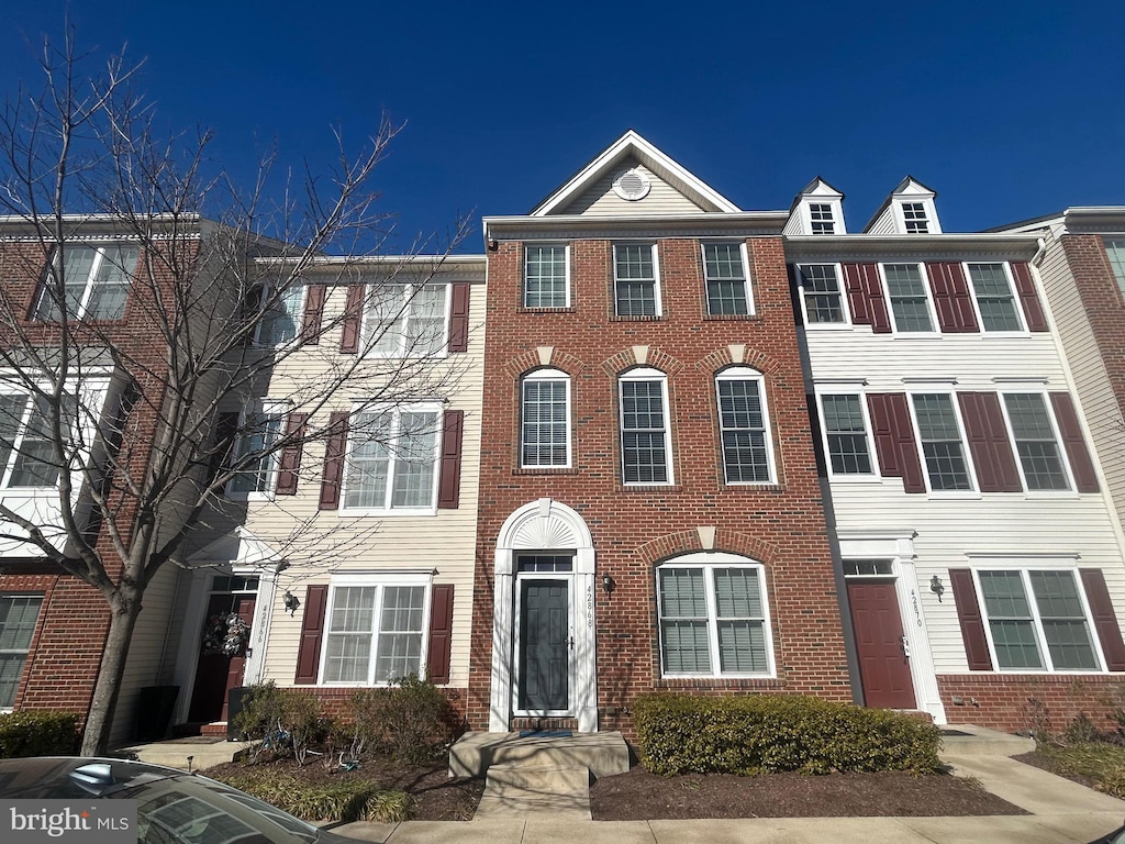 view of townhome / multi-family property