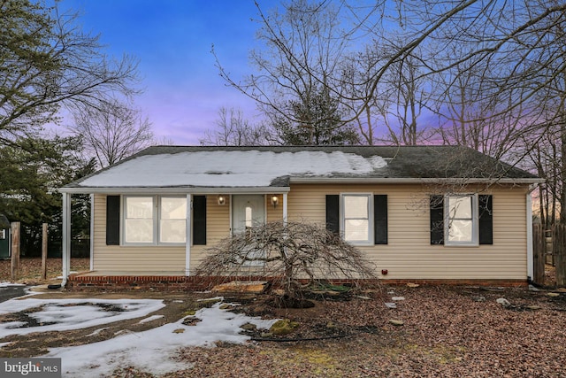 view of front of property