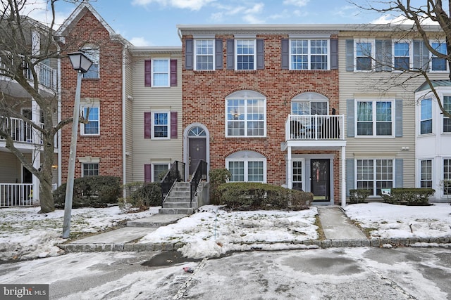 view of townhome / multi-family property