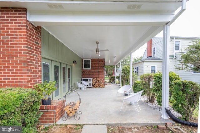 view of patio with ceiling fan