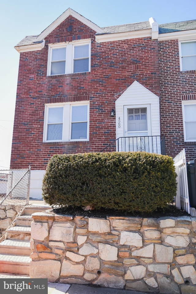 4560 Vista St, Philadelphia PA, 19136, 2 bedrooms, 2 baths townhouse for sale